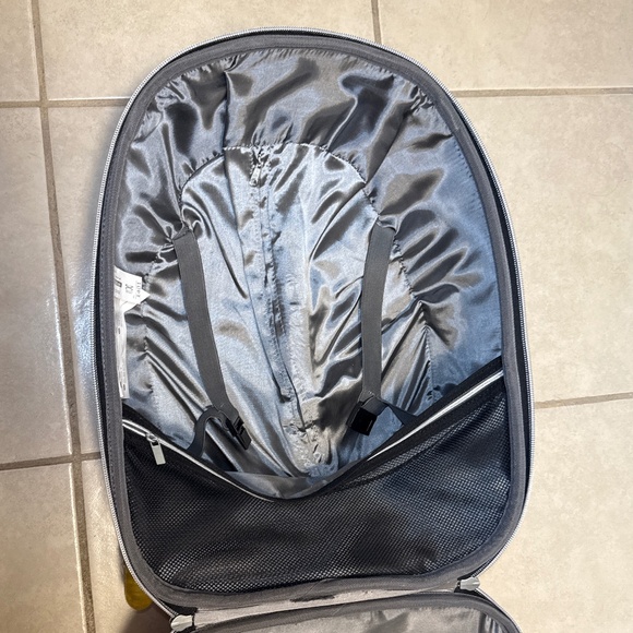 IKEA kids travel carry on - Picture 3 of 5